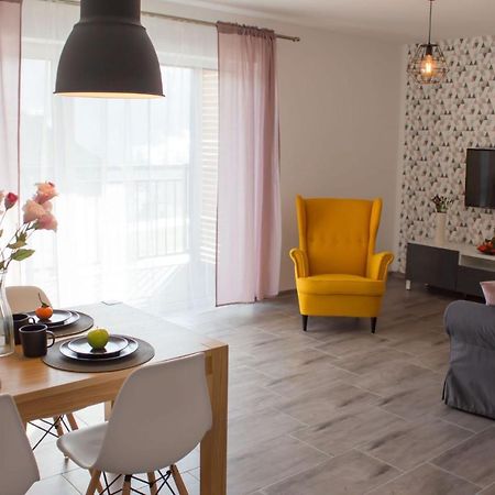 Apartamenty Justrent Щирк Экстерьер фото